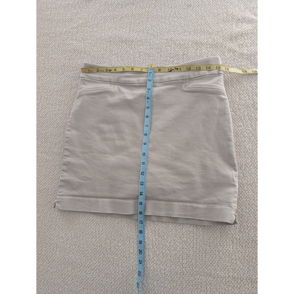 Croft & Barrow Effortless Stretch Skort Tan Khaki Pull On Skirt Shorts Size 8 - Picture 6 of 7